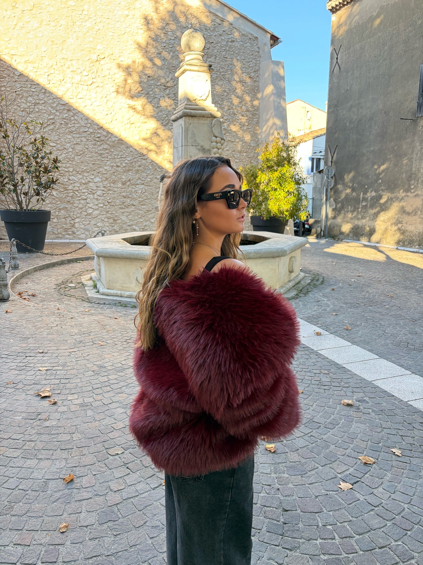 Fourrure «Rosanna» bordeaux